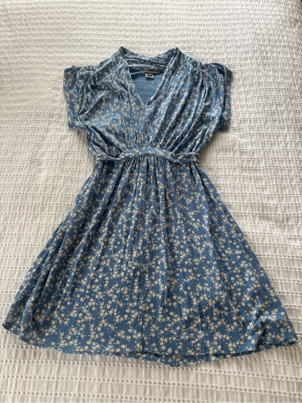French Connection Blue Floral V-Neck Dress size 6